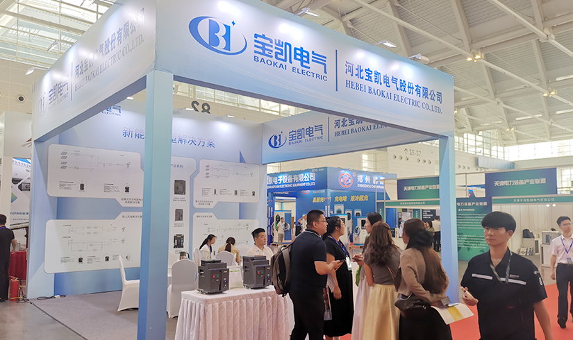暴击行业天花板！jinnianhui今年会电气硬核技术亮相天津清洁能源展，引央视记者及能源产业巨头现场“挖宝”